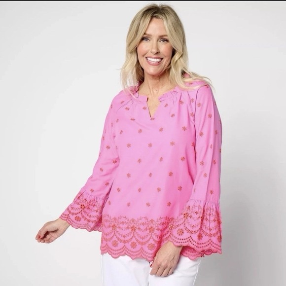 Belle by Kim Gravel Tops - Belle by‎ Kim Gravel Daisy Pop Embroidered Blouse Preppy Pink Large